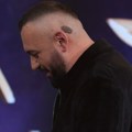 Gest koji je rasplakao region: Poznati pevač sav bakšiš sa nastupa stavio u džep dečaku iz publike: "Koliko srce imaš"