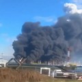 Ukrajinci pogodili glavno rusko postrojenje: Gori najveće naftno čvorište u Evropi, oglasio se Kijev (video)