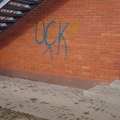 Poruke mržnje ispisane na školi "Sveti Sava" u Klokotu