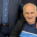 Čelnici Zvezde posetili legendarnog Ljupka Petrovića u bolnici