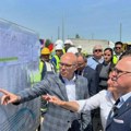 Najbrže izgrađena brza pruga na svetu: Vučević i Vesić obišli radove na izgradnji pruge Novi Sad- Subotica-Kelebija…