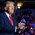 Žalbeni sud zasad ponovno odobrio Trumpove carine