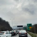 Autobus naglo zakočio, više putnika povređeno: Drama kod Bubanj potoka, Hitna pomoć na terenu