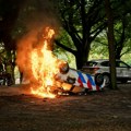 Žestoki sukobi demonstranata sa policijom u Holandiji: U toku veliki antimigrantski protesti (Foto)