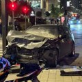 Automobili smrskani kao limenke: Teška nesreća kod Beograda na vodi: Sudarili se "bmw" i "smart"