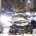 Automobili smrskani kao limenke: Teška nesreća kod Beograda na vodi: Sudarili se "bmw" i "smart"