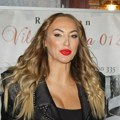 Гога Секулић продаје сир Певачица покренула нови бизнис: Килограм кошта 900 динара: То је специјалитет злата вредан!