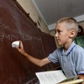 Rusija kreće u borbu protiv veštačke inteligencije u školama: Domaći će se proveravati usmeno