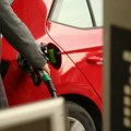 Cene goriva na putu do mora! Detaljan vodič za turiste koji ovih dana planiraju putovanje: Evo gde se najviše isplati sipati…
