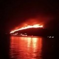 Besni požar na eviji: Crni dim prekrio je nebo iznad celog ostrva (video)