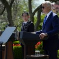 Bajden svečano dočekao premijera Japana u Beloj kući