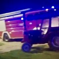 VIDEO Požar u Bešenovu: Gorela kuća i nekoliko stajskih objekata