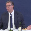 Da li će ambasador hil da reaguje: Vučić "napomenuo" da su u Pandorinoj kutiji i "američki starosedeoci" (video)