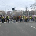 Incident kod Fakulteta bezbednosti: Autom probao da probije blokadu