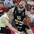 Zbog tuče u restoranu odlazi najveća zvezda