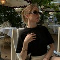 Ćerka srpskog milijardera pokazala manekensku liniju u bikiniju: Uživa u zatvorenom bazenu, sve pršti od luksuza