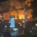 Jeziv snimak Dron pogodio hotel gde su smeštene ambasade EU u Bagradu: Posle eksplozije izbio požar