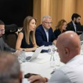 Đedović sa predstavnicima NIS i UNKS: Situacija sa snabdevanjem vrlo izazovna