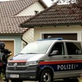 Kuhinjskim nožem ubio ćerku, pa hteo da presudi i sebi: Neverovatna tragedija u porodičnom domu