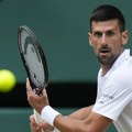 Novak "napada" Federera: "Pritisak je veliki"