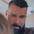 Riki Martin u vezi sa glumcem iz filmova za odrasle? "Klinac" duplo mlađi od njega, ima 2 metra i profil na Onlifensu