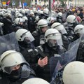 SRCE: Smena načelnika policije u Novom Sadu dokaz da ne sme da se primeni sila prema batinašima SNS