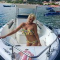“Radila sam u striptiz klubu, imala sam performans samo sa grudima”: Pevačica (41) šokirala priznanjem