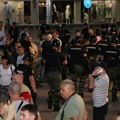 Policija u Zaječaru uhapsila učesnika protesta, opozicija noć provela ispred Gradske uprave