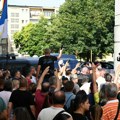 VIDEO Saslušanje učesnika skupa protiv kopanja litijuma i blokade autopuputa u tužilaštvu u Valjevu