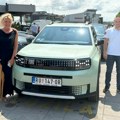 Isporučena prva električna Fiat Grande Panda