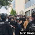 Podeljena Srbija: Tanka linija između političkih sukoba i otvorenog nasilja