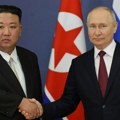 Peskov: Razmatra se sastanak Putina i Kima u Pekingu