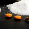 Полиција у Нишу запленила кокаин и новац. Ухапшен осумњичени