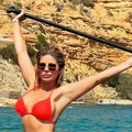 Mama Renata nije ostala dužna hejterima: Oštro im odgovorila "Niste treneri, ne morate pokazivati telo kao ja"