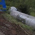 Pored puta leži 110.000 litara dizela, vatrogasci su celu noć dežurali: Oglasio se predsednik opštine Kosjerić o iskliznuću…