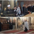 (Video, foto) počela liturgija i parastos za 16 žrtava velike tragedije na železničkoj stanici u Sabornoj crkvi u Novom Sadu…