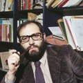 Životna priča Umberta Eka: Smatrao je da društvene mreže vode masovnom zaglupljivanju