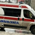 U sudaru teretnog vozila i autobusa kod Dobanovačke petlje povređene tri osobe