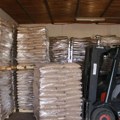 Sad se kupuje ogrev: Potražnja za peletom porasla usred toplotnog talasa, cena veća nego u maju