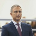 Povratak "otpisanih": Nebojša Stefanović prisustvovao sednici Glavnog odbora SNS