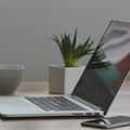 Srbija među delimično slobodnim zemljama na internetu, pokazuje izveštaj Fridom hausa