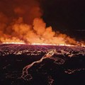 Najjača erupcija ove godine: Vulkan na Islandu izbacuje ogromne količine lave, hitno evakuisano stanovništvo: Proglašena…