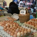 Jaja drastično pojefitnila posle Vaskrsa: Mnogi proizvodi u 2 meseca više puta menjali cenu, ali ovi su ostali isti