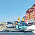 "Srpski muzičar s pratnjom koristi hitni koridor!" Hrvati poludeli zbog scene na auto-putu