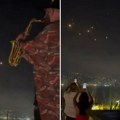 Dok rakete preleću ka Izraelu Ljudi u Libanu večeraju i uz muziku gledaju “spektakl na nebu“ (video)
