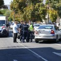 "Jao Bože, dete je pod autobusom": Prve slike iz Zemuna, devojčica (15) poginula u zastrašujućoj nesreći (Foto)