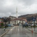Kamberi traži registarske oznake za Preševo