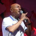 "Tad sam mogao da te poljubim i čestitam ti rođendan": Muzičar objavio nikad viđenu fotografiju sa Šabanom Šaulićem