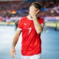 Arnautović uplakan otrčao na tribine! Marko se slomio posle istorijskog podviga! Ovaj čovek ga je dočekao u zagrljaj