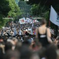 Pogledajte snimak iz drona koliko je ljudi na Slaviji (VIDEO)